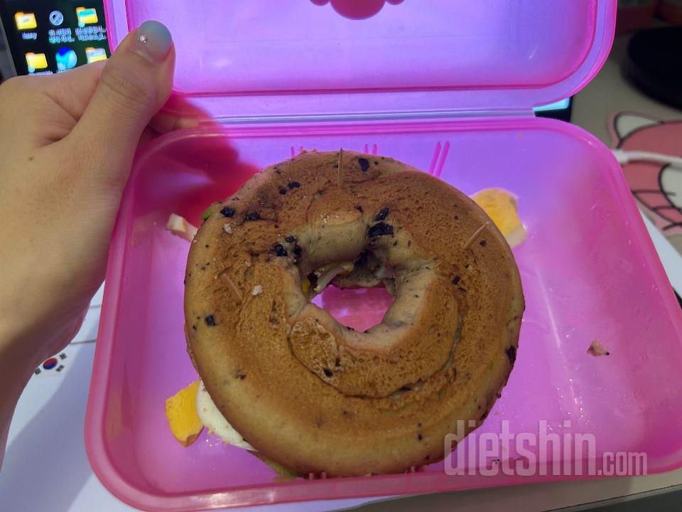 도시락으로도 싸서 다니고 집에서도 잘
