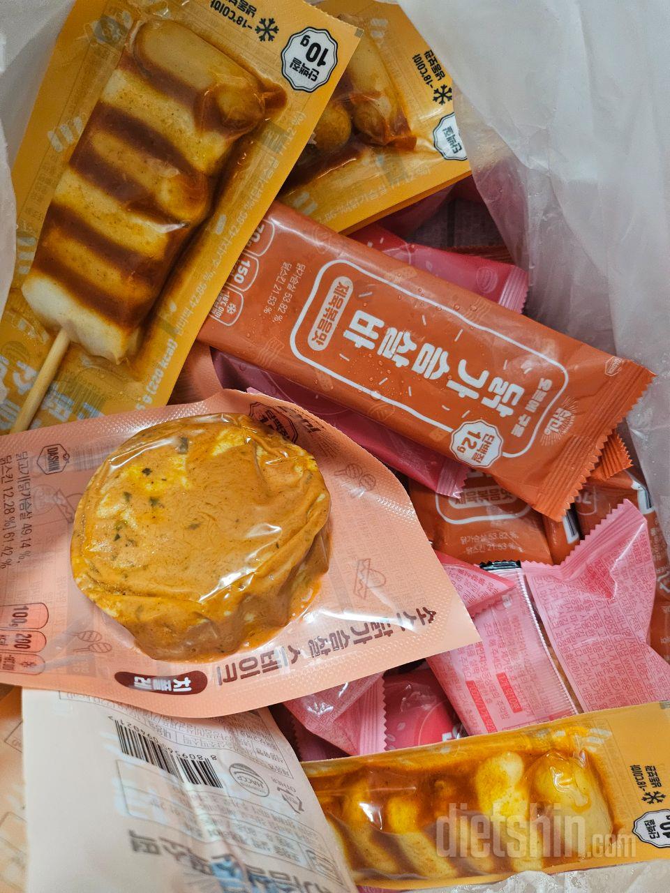 매콤야채맛이 어엄청 맛있어서 몇 일