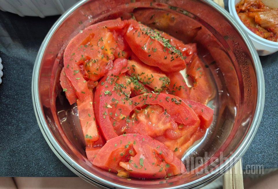 토마토에 비타민c에 바나나에 온갖 과