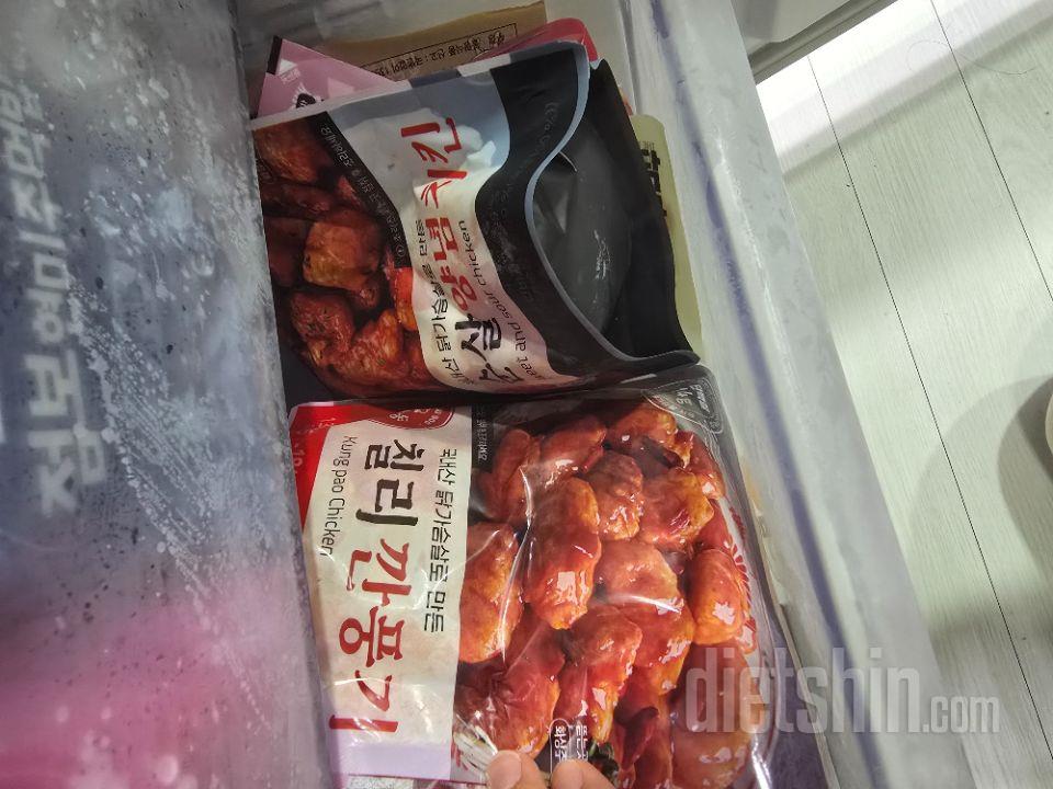 맛있어서 또 시켰습니다! 치킨 먹고싶