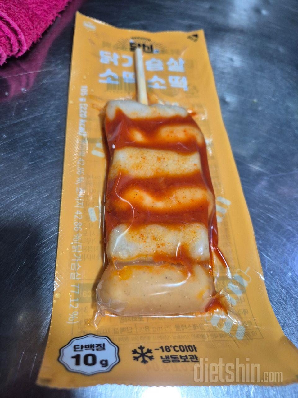 소스가 맛이 괜찮네요~~
휴게소 소떡