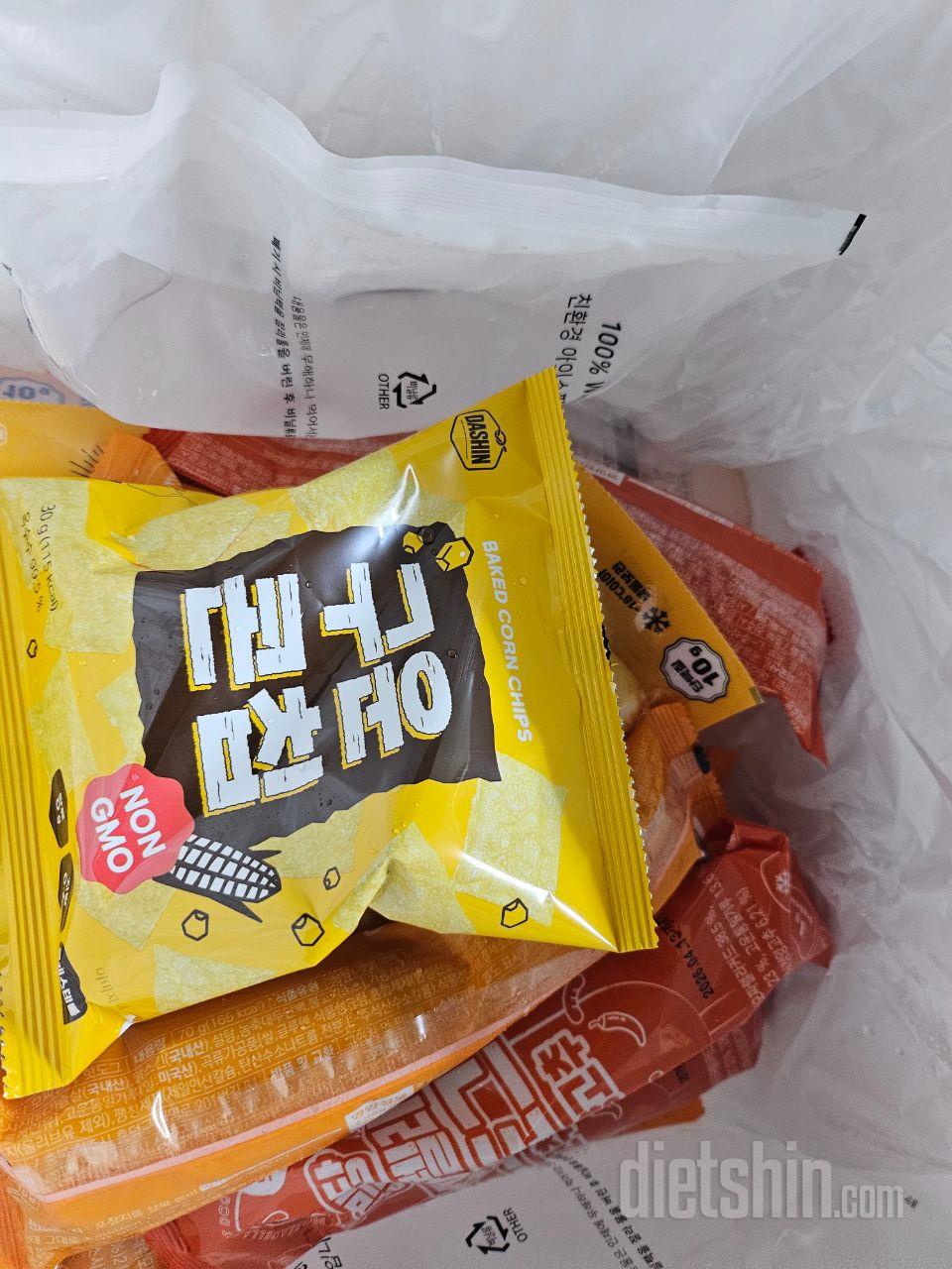 재재재구매해요.
모짜렐라라 맛있고 사