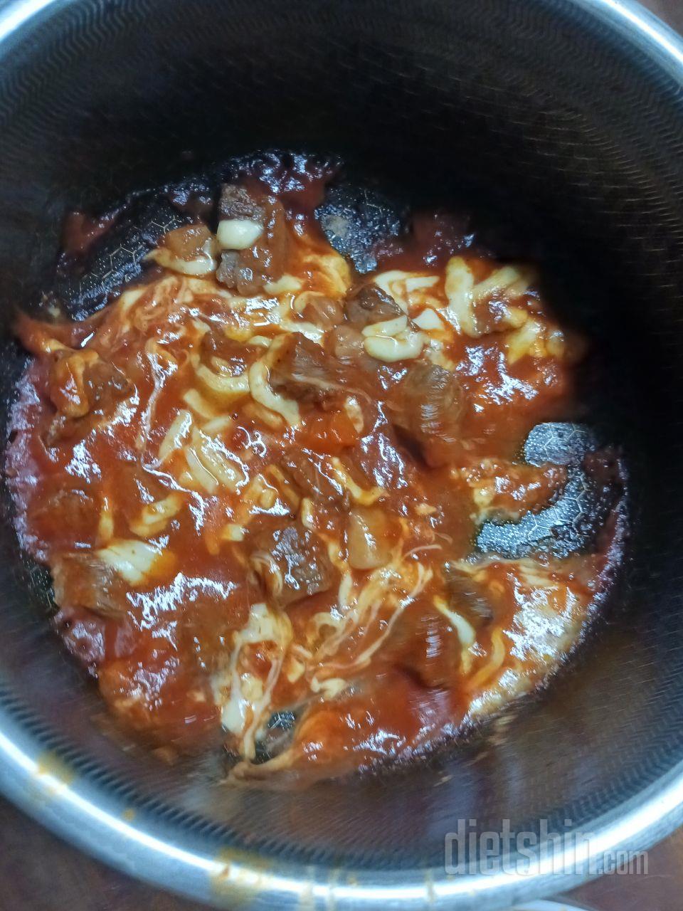 마녀수프+소고기+치즈
식빵+마녀스프+