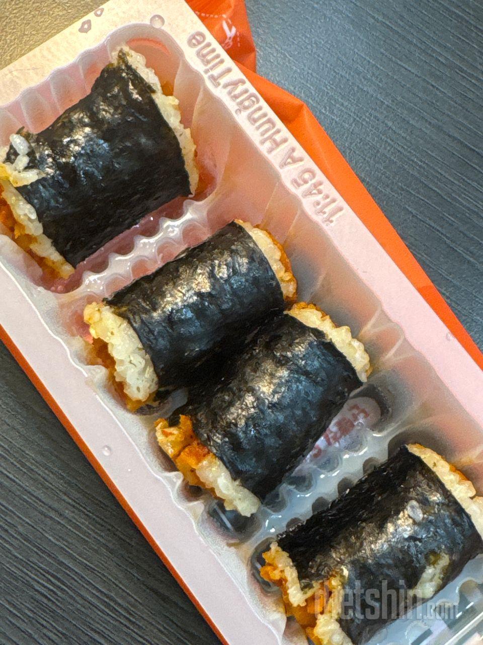 생각보다 자극적인 맛이 깜짝
식단 관