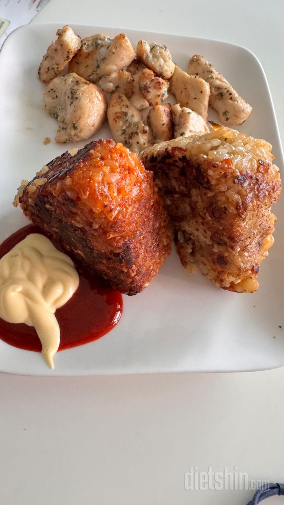 후라이팬에 구워먹으면 존맛이에요 다른