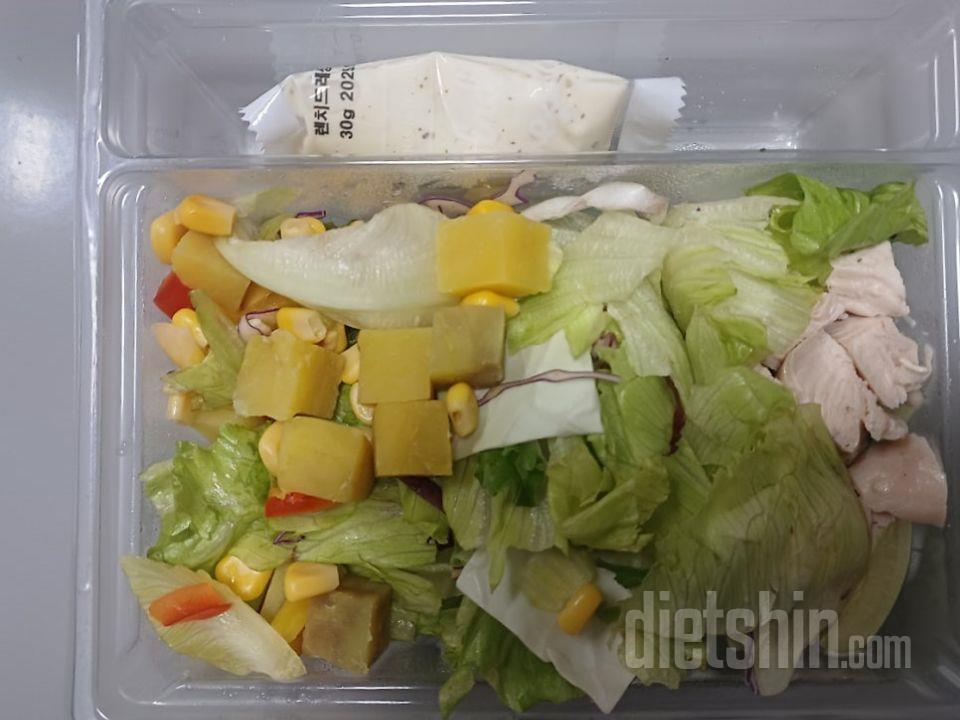 신선하고 맛있게 먹고 있어요~