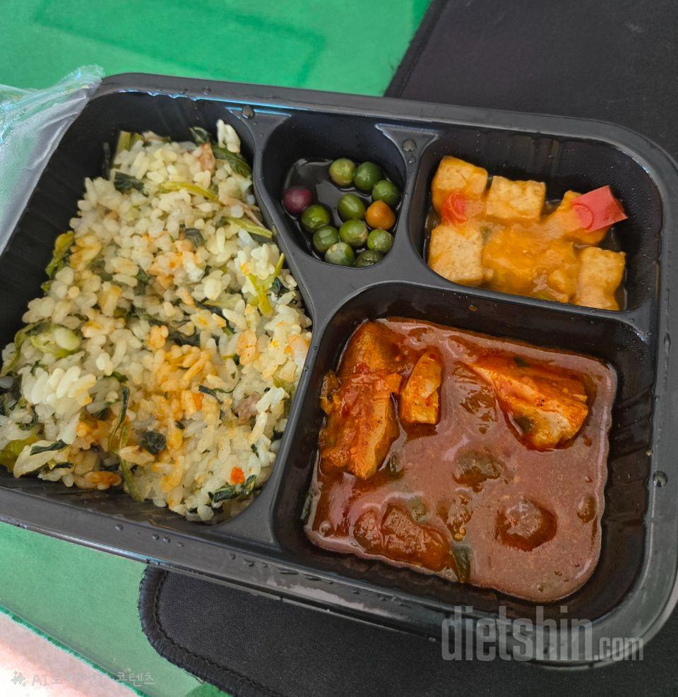 점심 대용으로 먹으려고 구매했어요
전