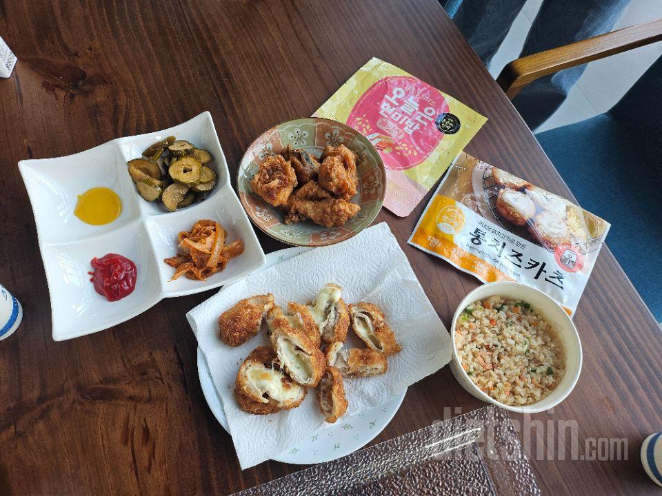 식탁에 놓인 상품이 모두 다신삽 제품