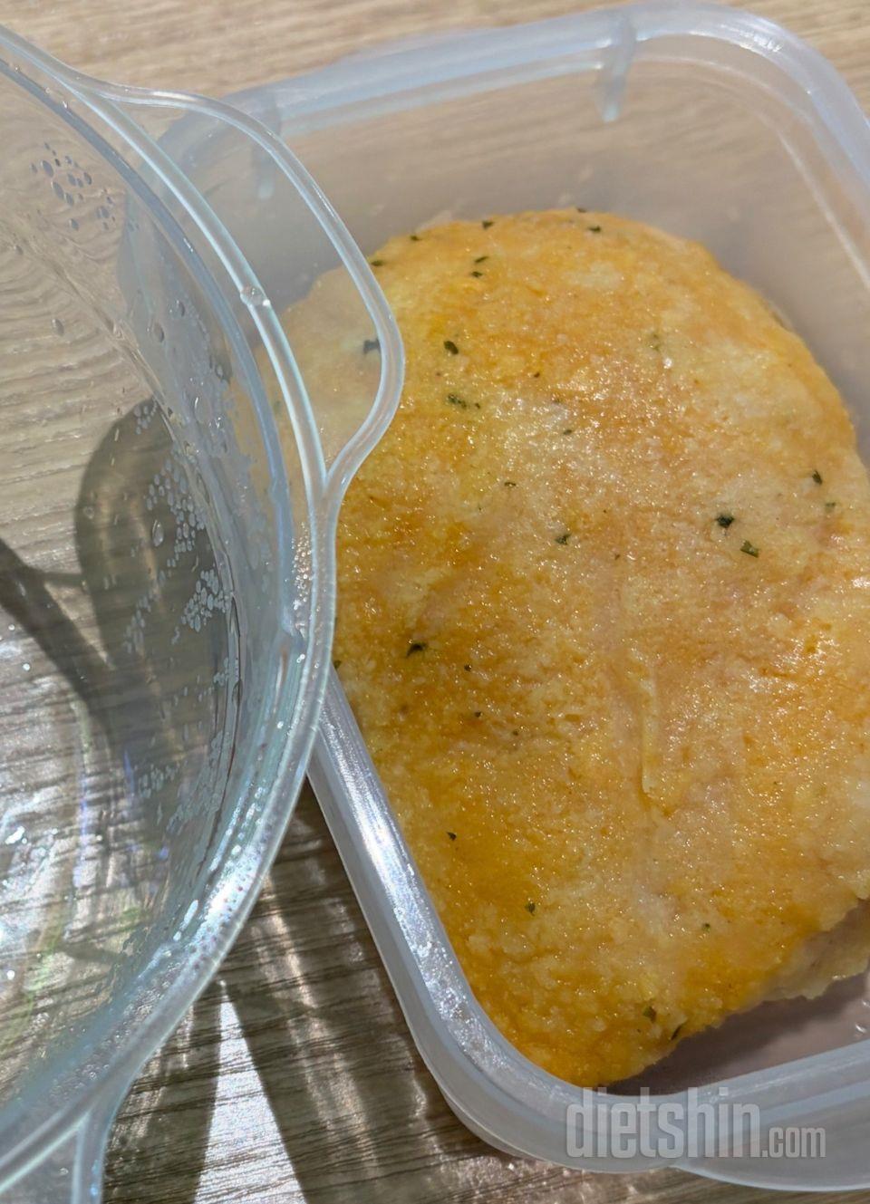 진짜 속세의 맛이고 너무 맛있어서 식