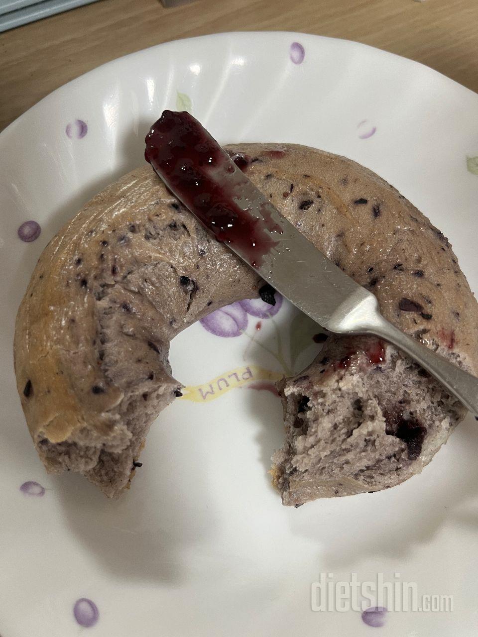 해동해서 전자렌지 데우면 쫄깃쫄깃 넘