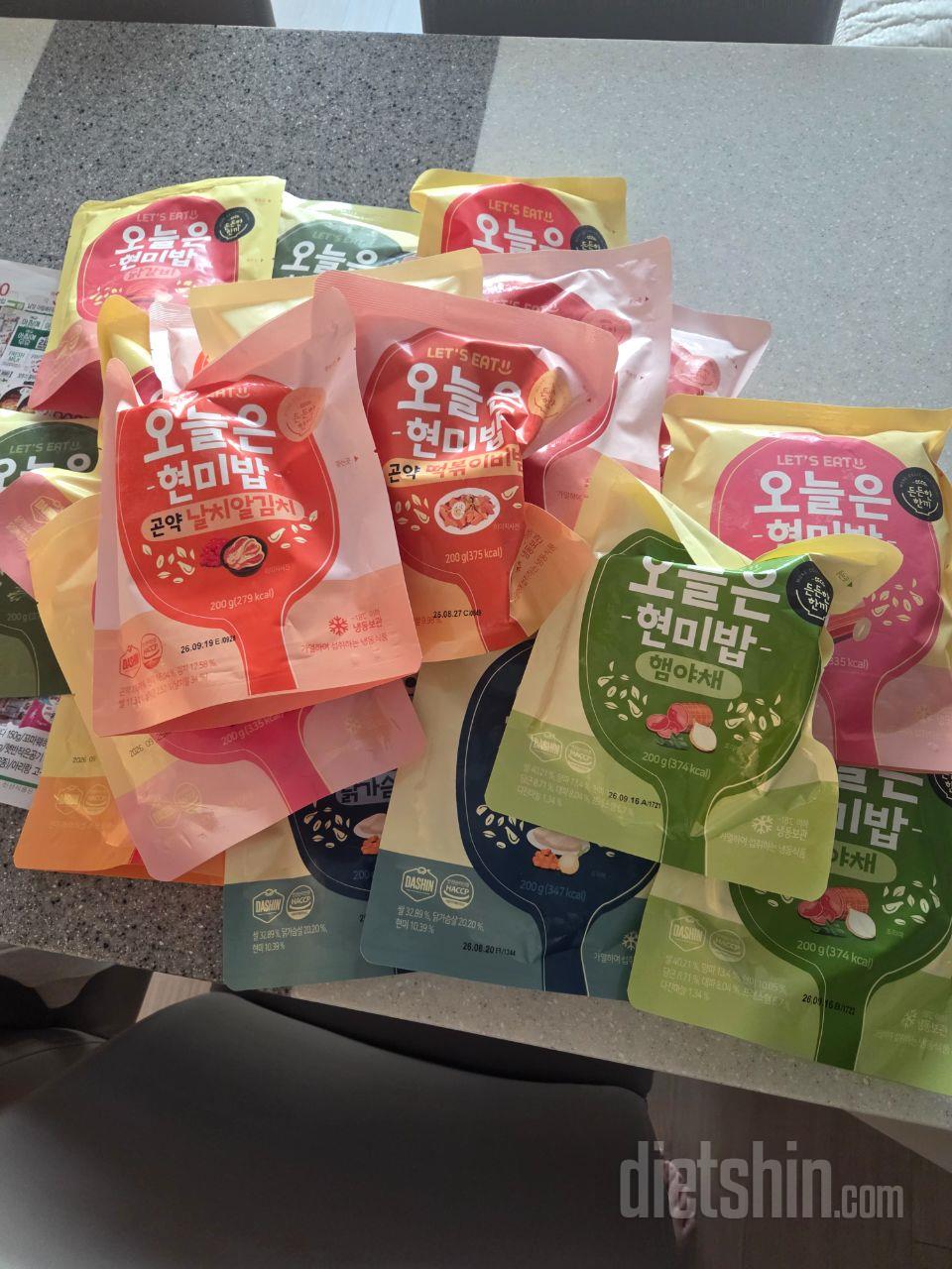 푸짐하게 왔어요
잘 먹어보겠습니다.