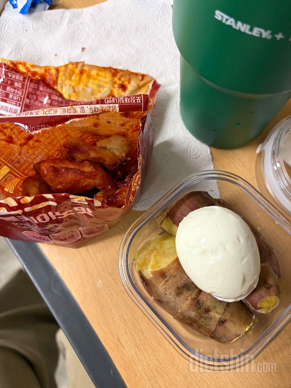 일단 너무 맛있구요.. 그냥 봉지 쪼