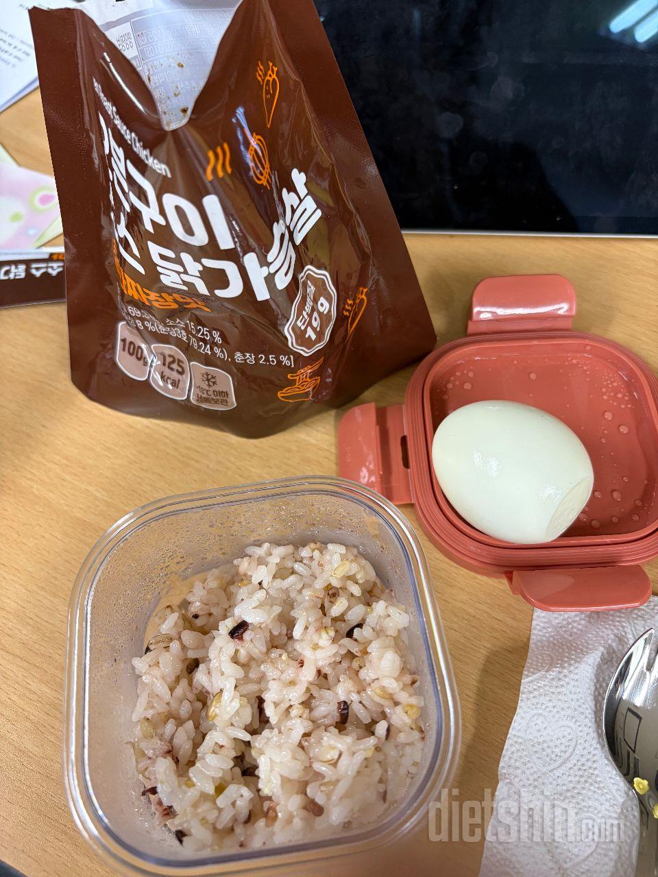 일단 너무 맛있구요.. 그냥 봉지 쪼