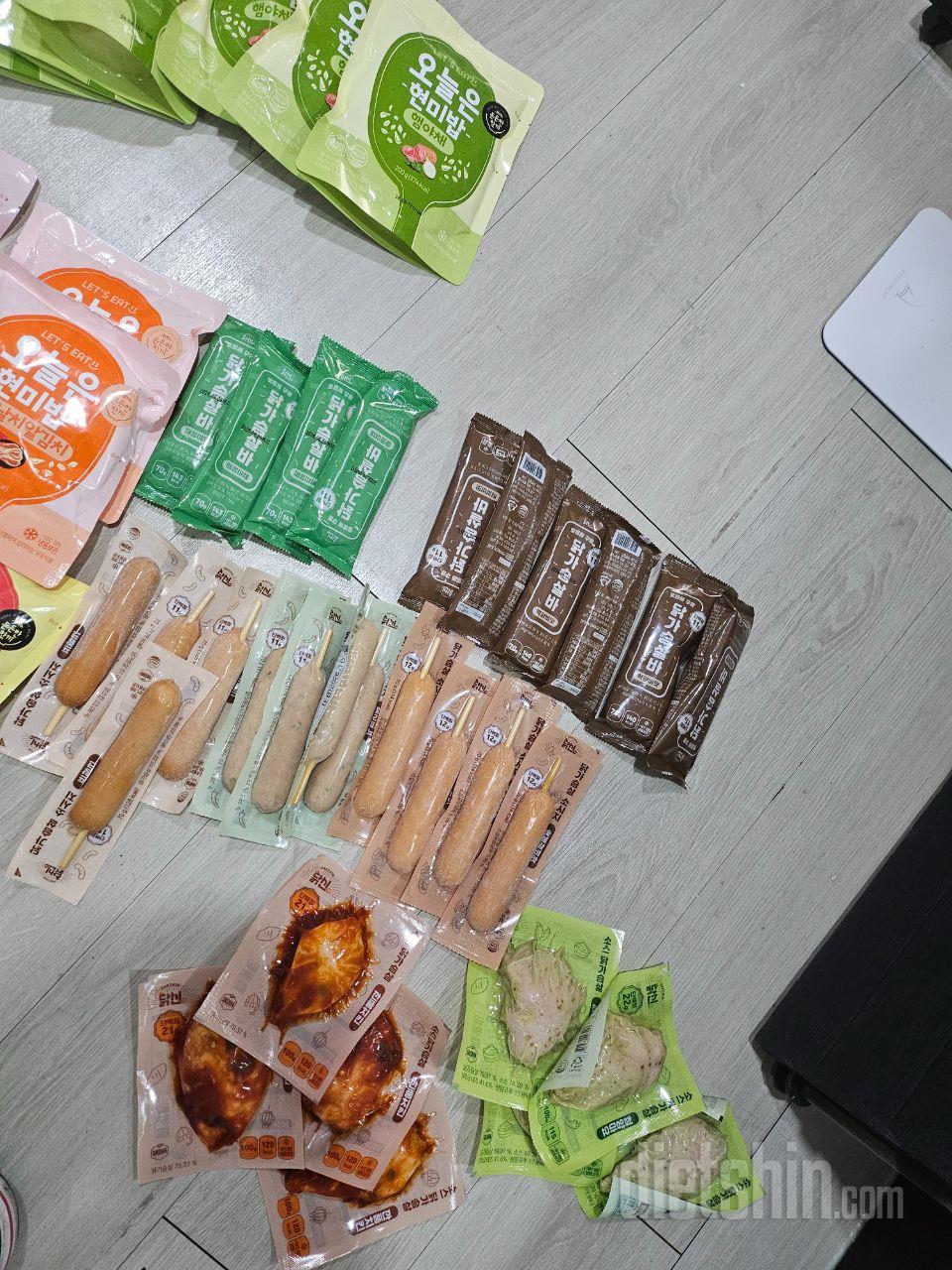 세일기간에 저렴하게 득템했어요!!
감