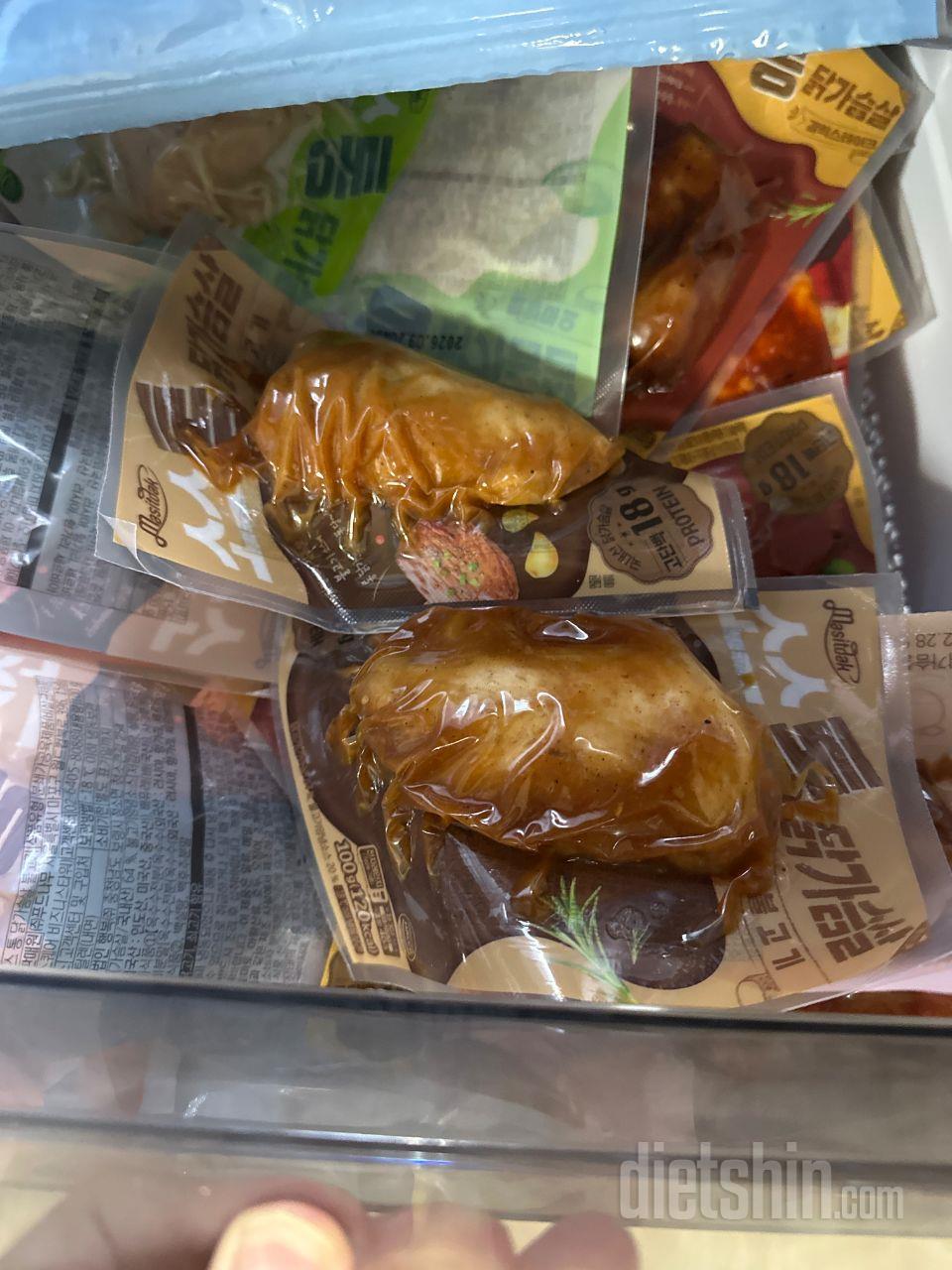 아침 바나나1개 계란2개 우유1컵
점