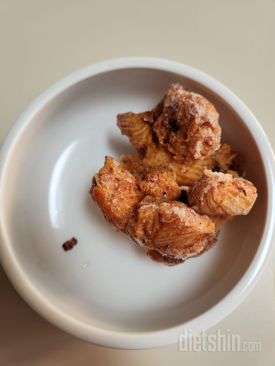 닭갈비맛 먼저 먹어봤어요~특유의 향이