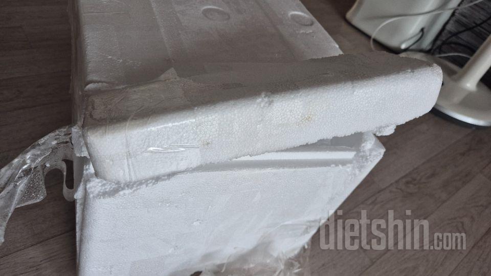 앞전에도 한번 배송왔을때 빵이 새제품