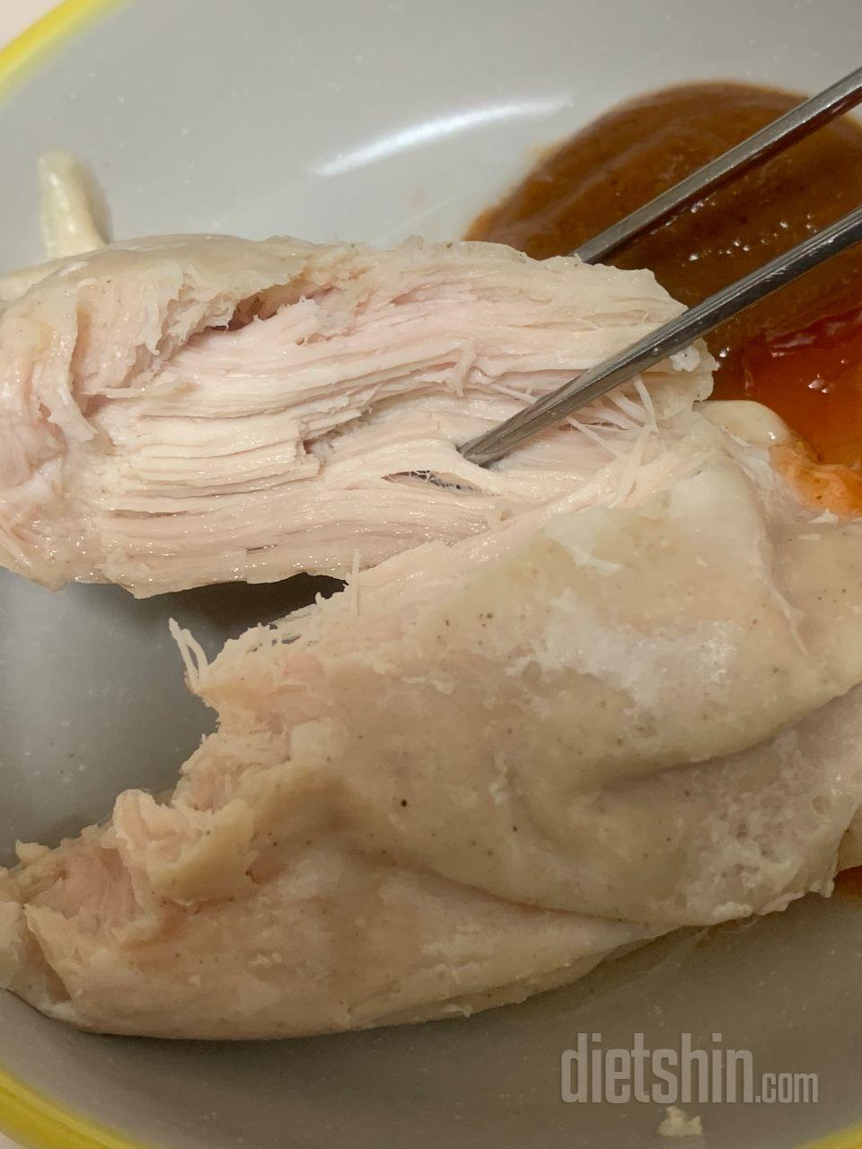 촉촉하고 맛있어서 30팩 3번째 주문