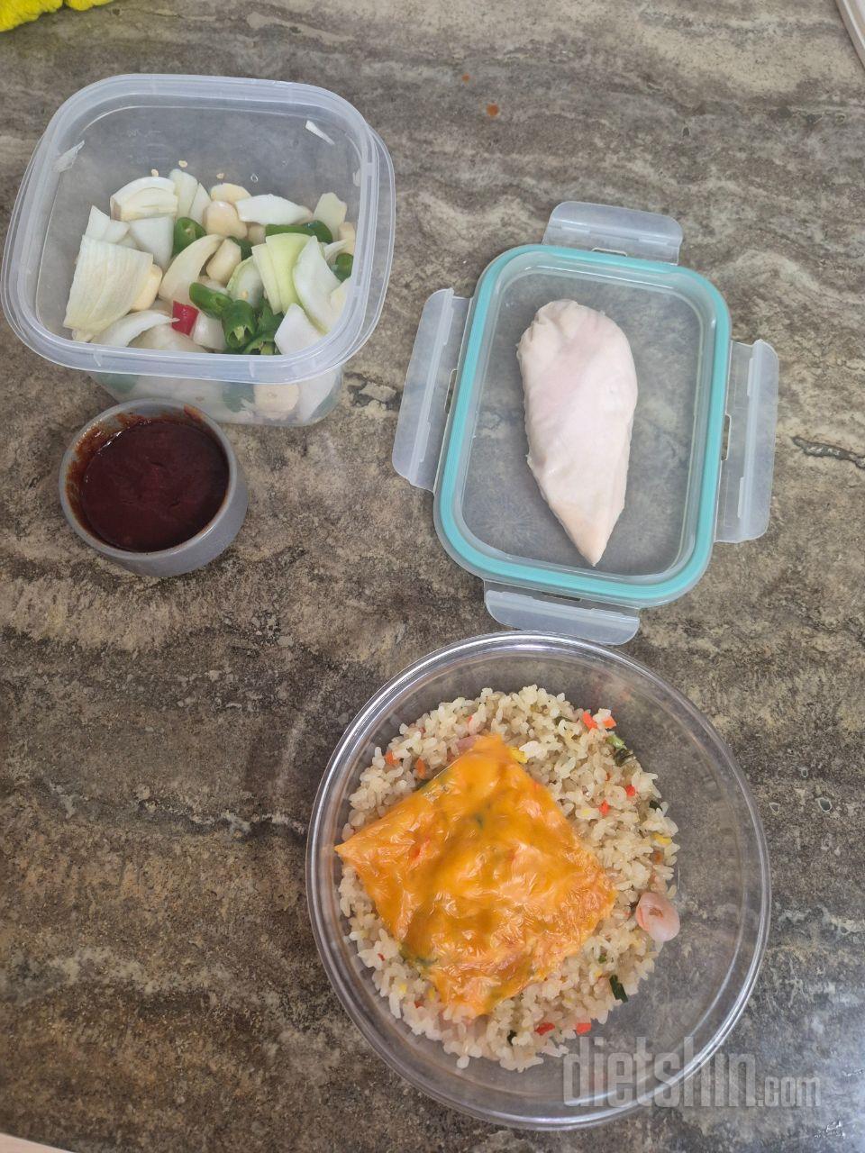 매번 시켜먹는 중인데
도저히 끊을 수