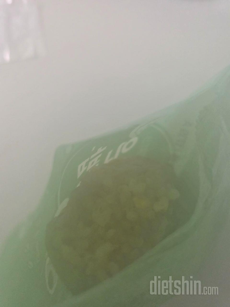 오므라이스맛이라길래 케찹맛이 날 줄