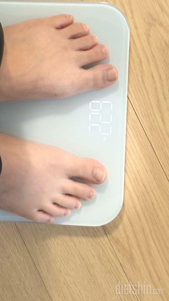 7일 아침 몸무게 재기33일차 성공!