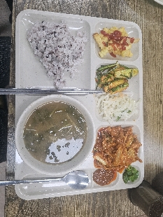 12월 03일( 점심식사 975kcal)