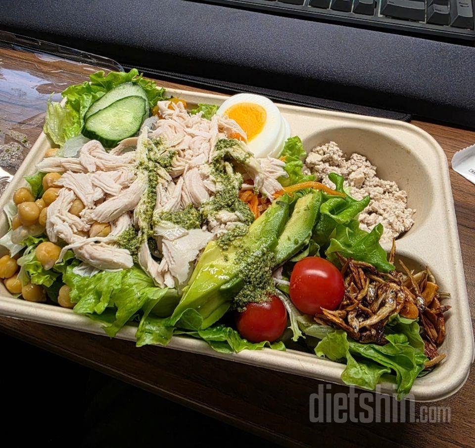 조합을 매번 다르게 해서 먹어요. 종