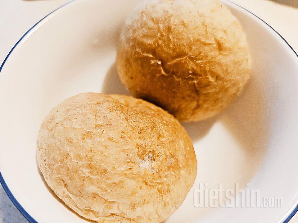 통밀모닝빵은 제가 제일 좋아하는
두유