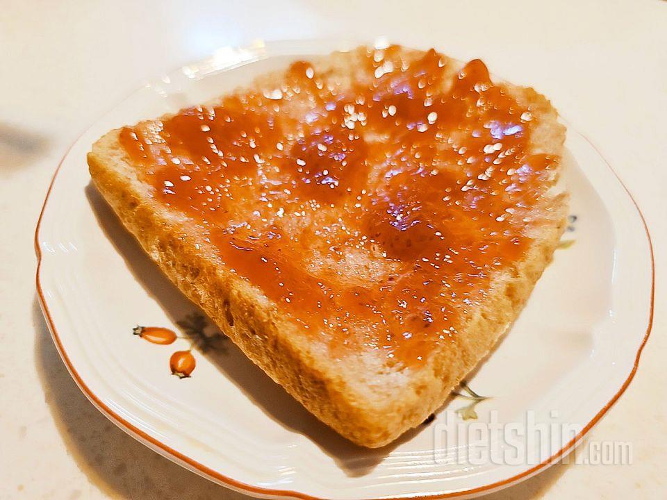 통밀모닝빵은 제가 제일 좋아하는
두유