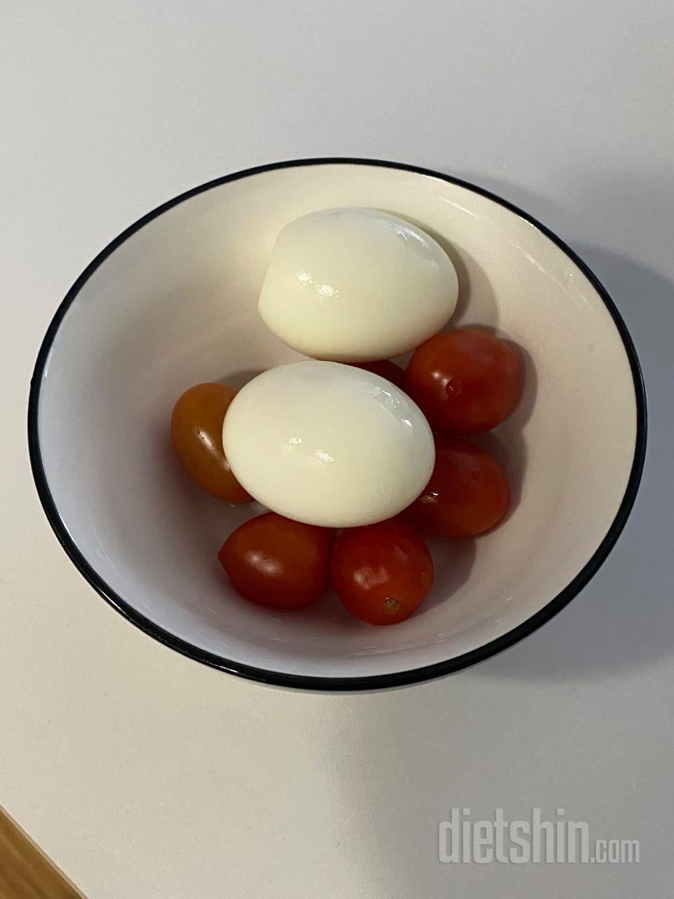 매일 하루 한 끼는 현미주먹밥 2개