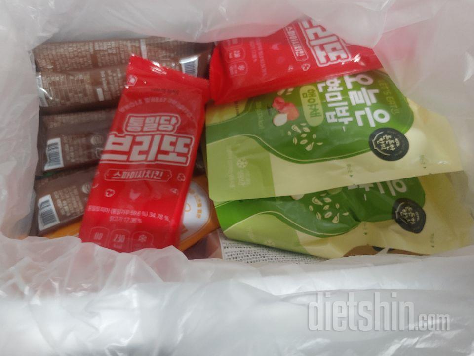 꼬마김밥 너무 맛있아요 가격도 저렴하