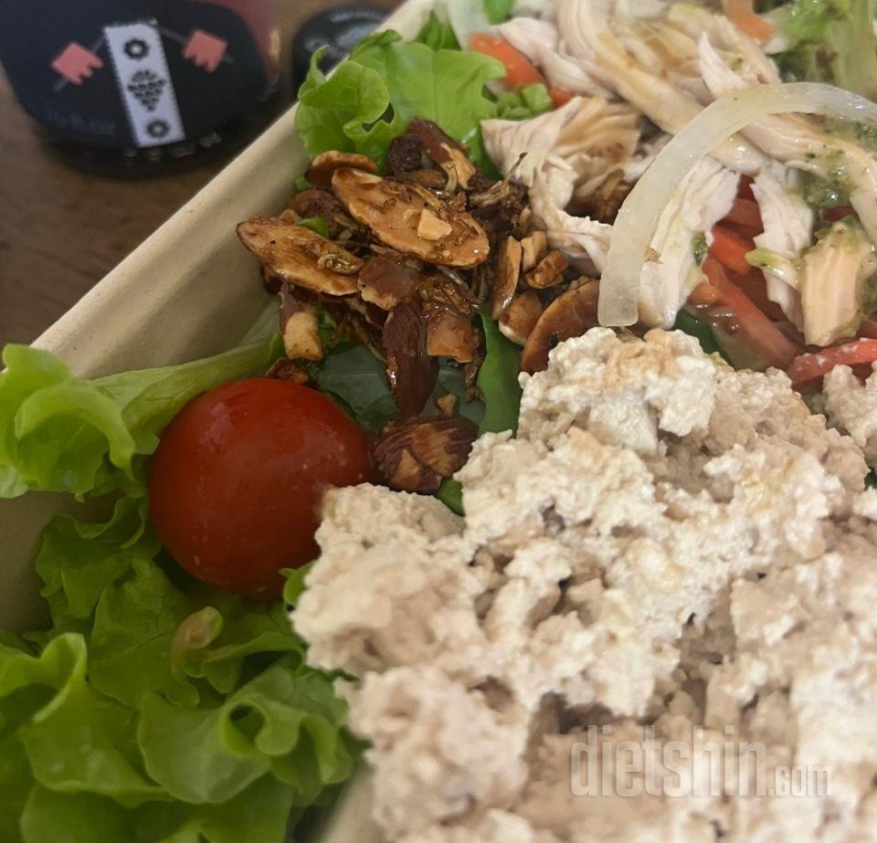 닭가슴살바는 제육볶음이랑 커리맛 그리