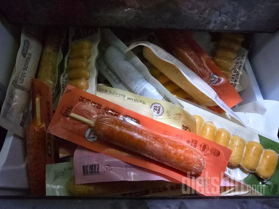 볶음밥에 넣어서 먹는데 칼로리 부담도