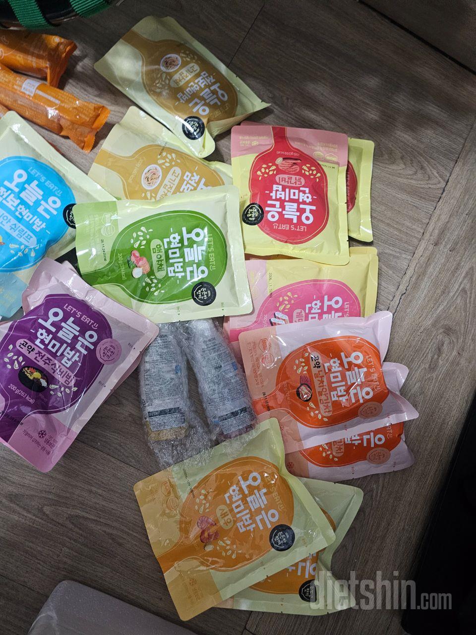 핫도그사면서 사봣어요ㅎ