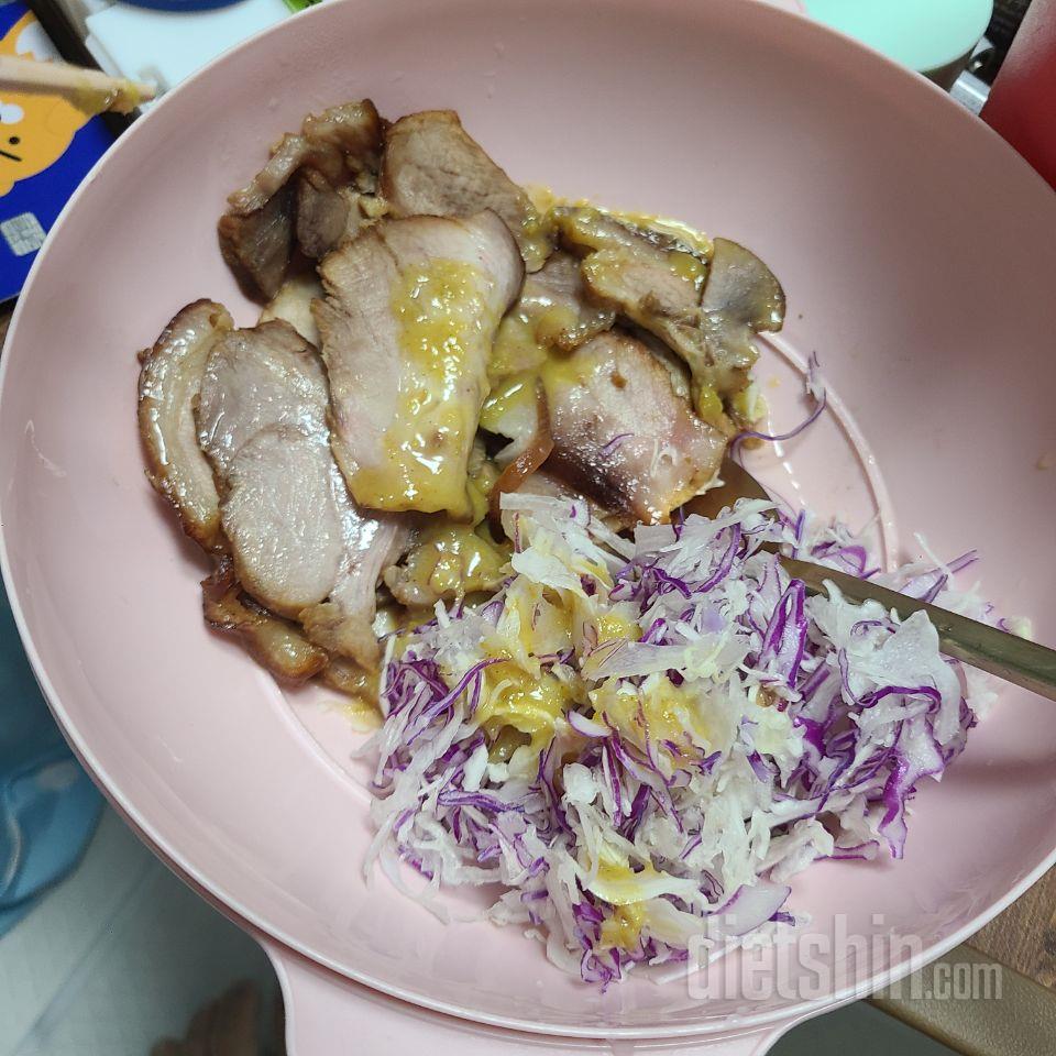 맛있음 ㅋㅋ
근데 갈색 가시?같은거잇