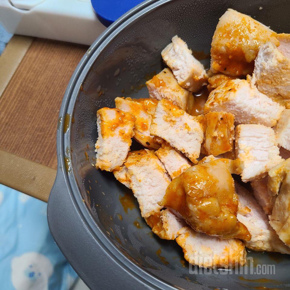 오 ㅋㅋ 맛있당
양념치킨 살만 골라서