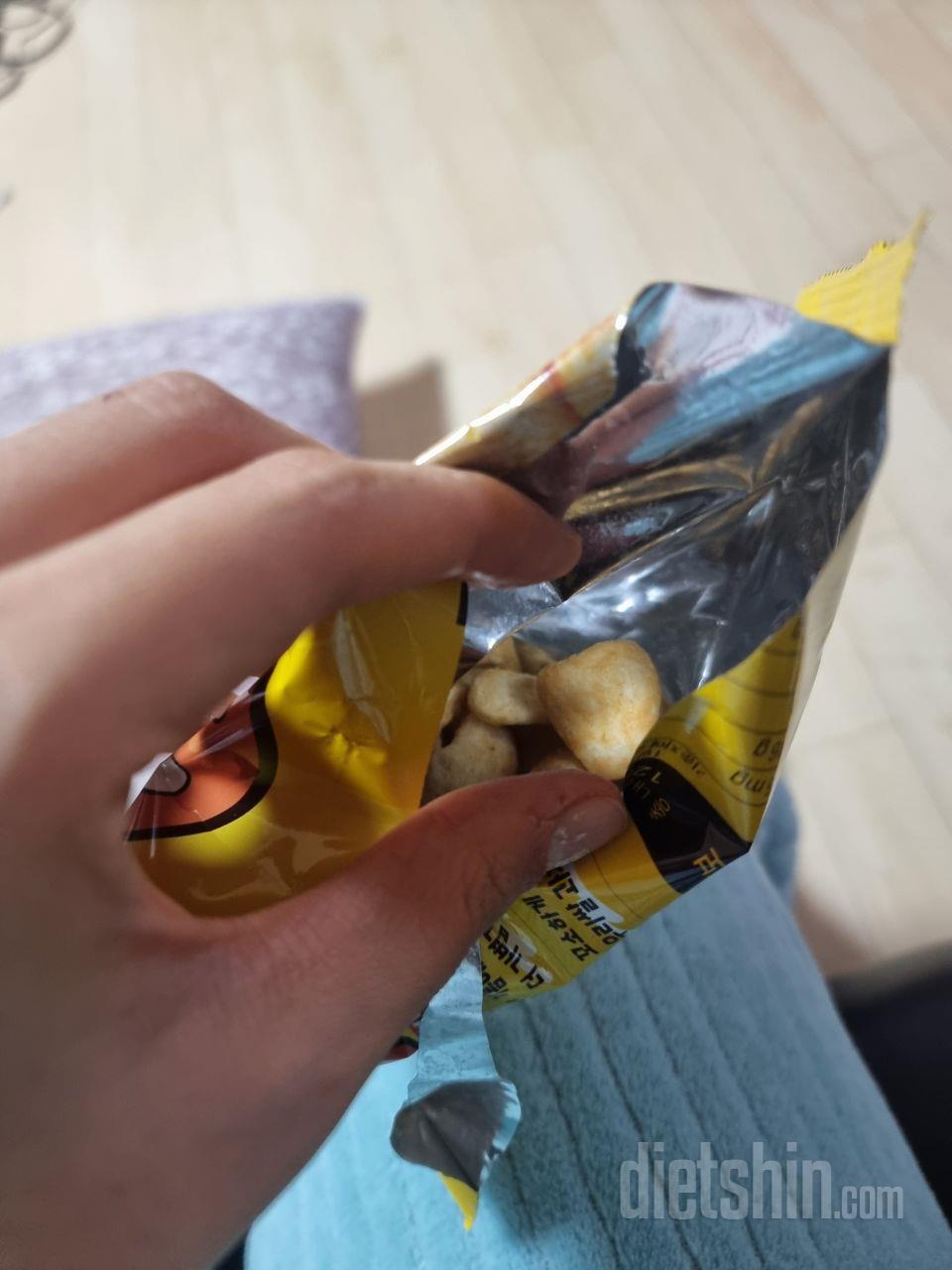 신제품이라 먹어봤는데 제 취향이네요