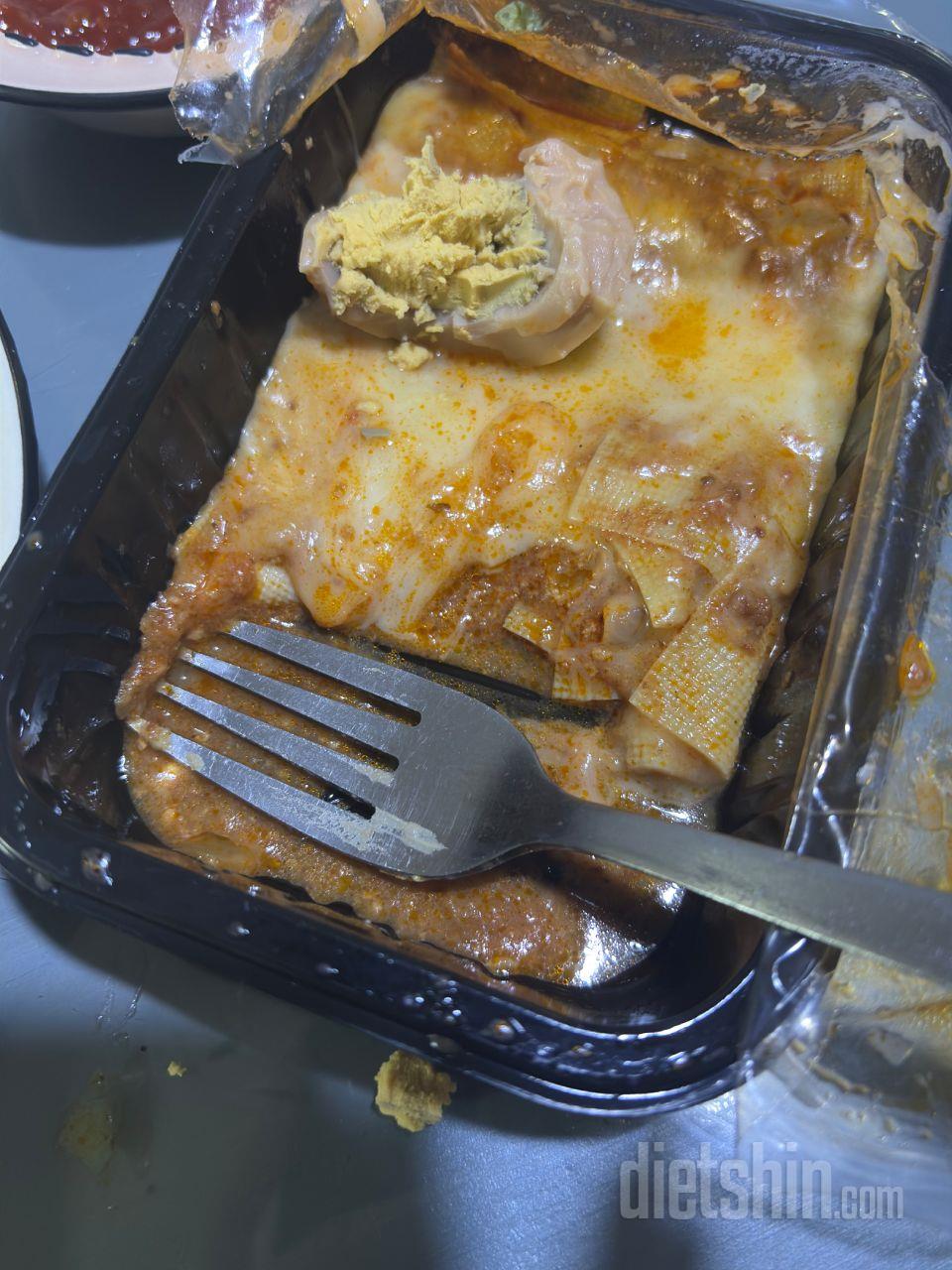 치즈 쫄깃쫄깃하고 많고 맛있어요
근데