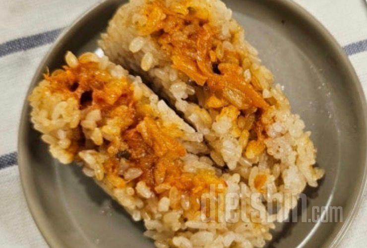 주먹밥은 다 맛있는거 같아요.!!
주