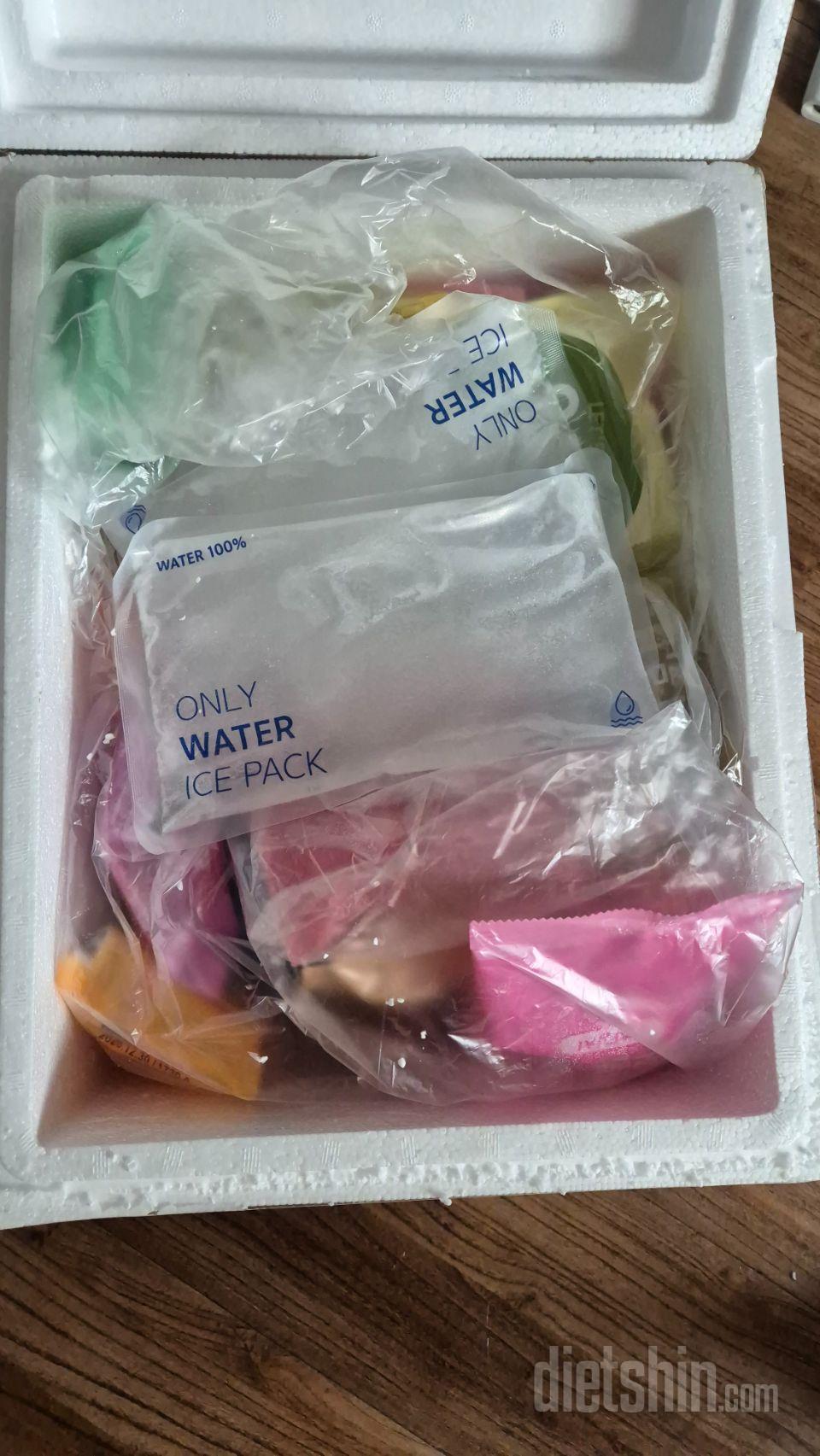 배송빠름. 포장도 꼼꼼하게 왔구요.
