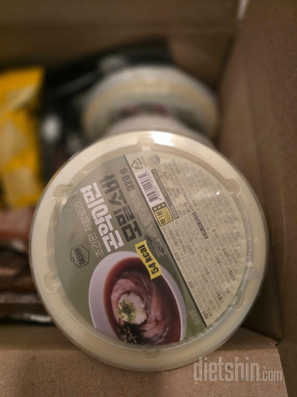 모밀소바좋아하는편인데
일단 먹어볼게용