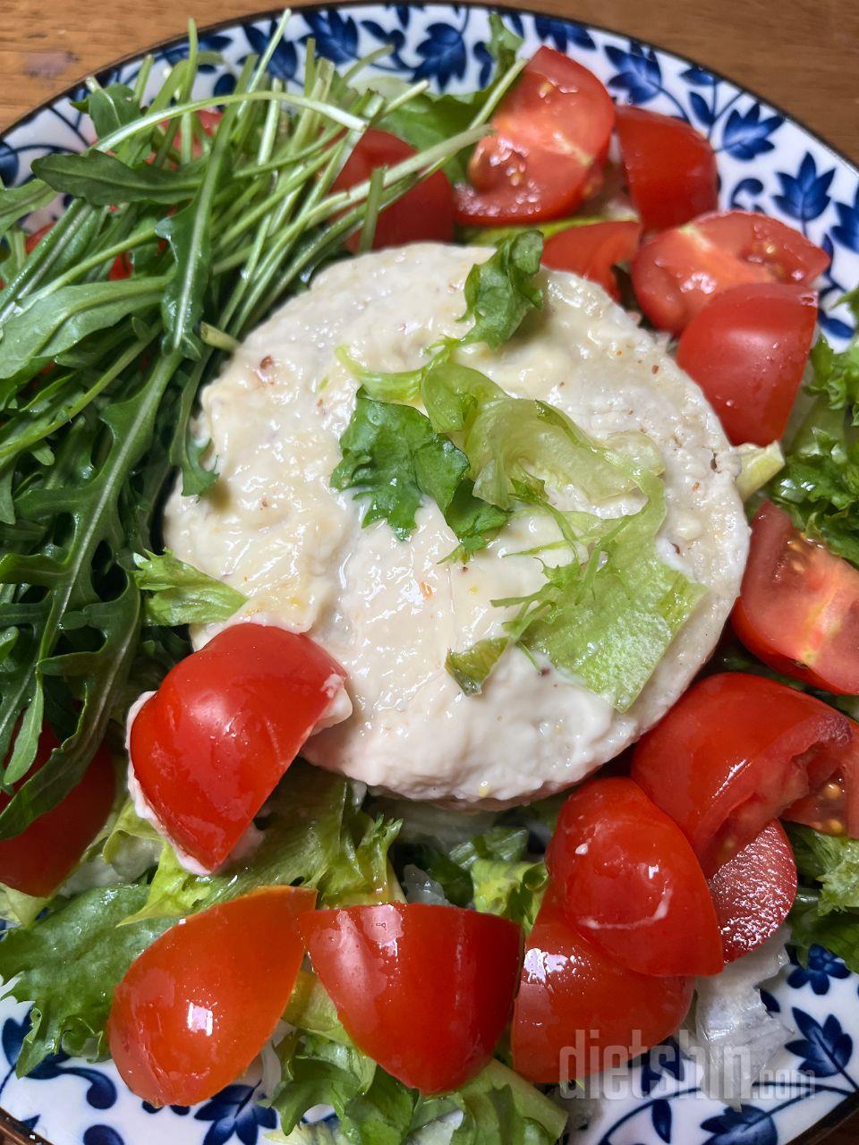 닭가슴살스테끼는 첨시켜봤는데 함박마냥