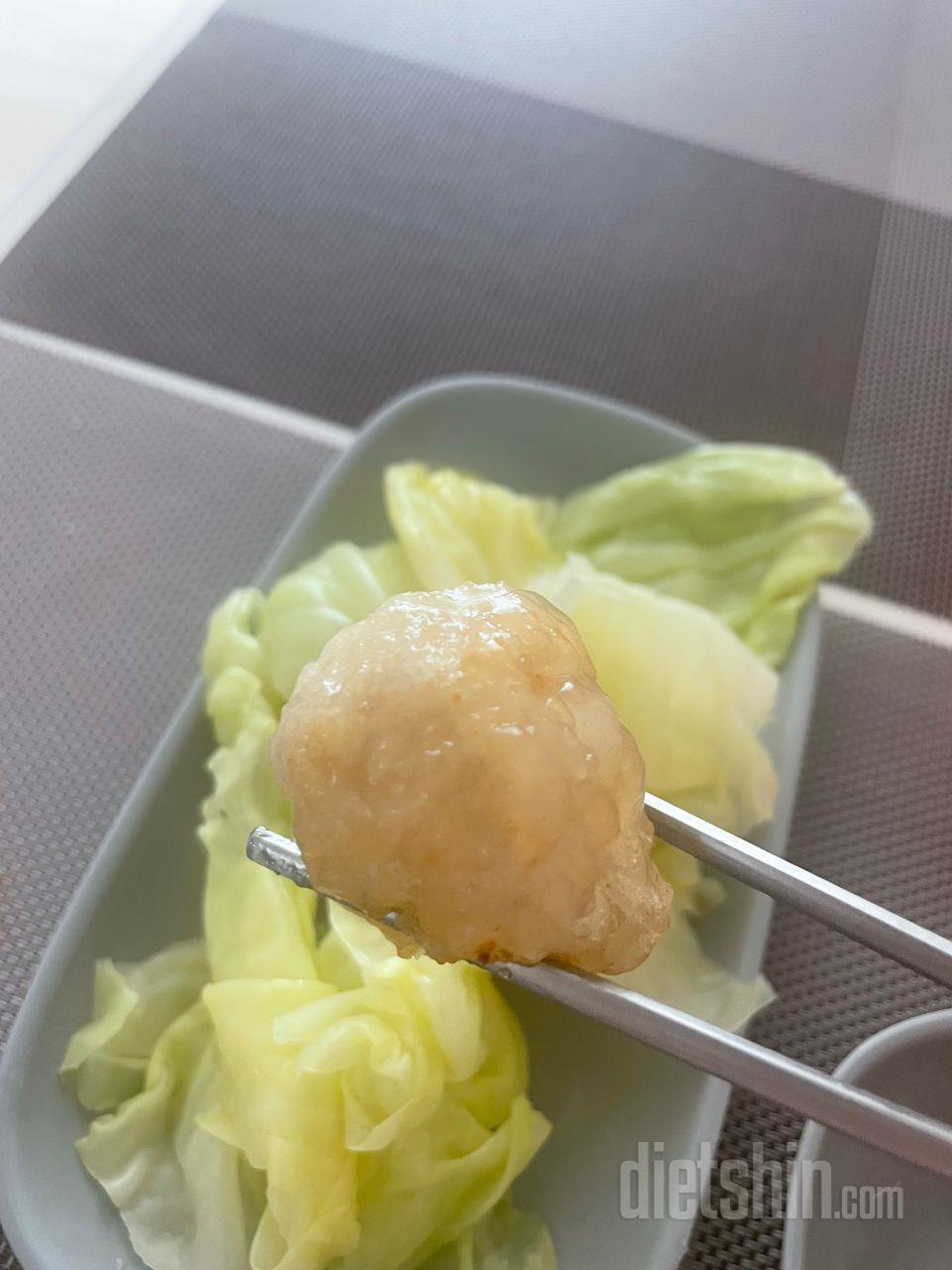 그냥 꿔바로우 맛이네요?? 성분이 믿