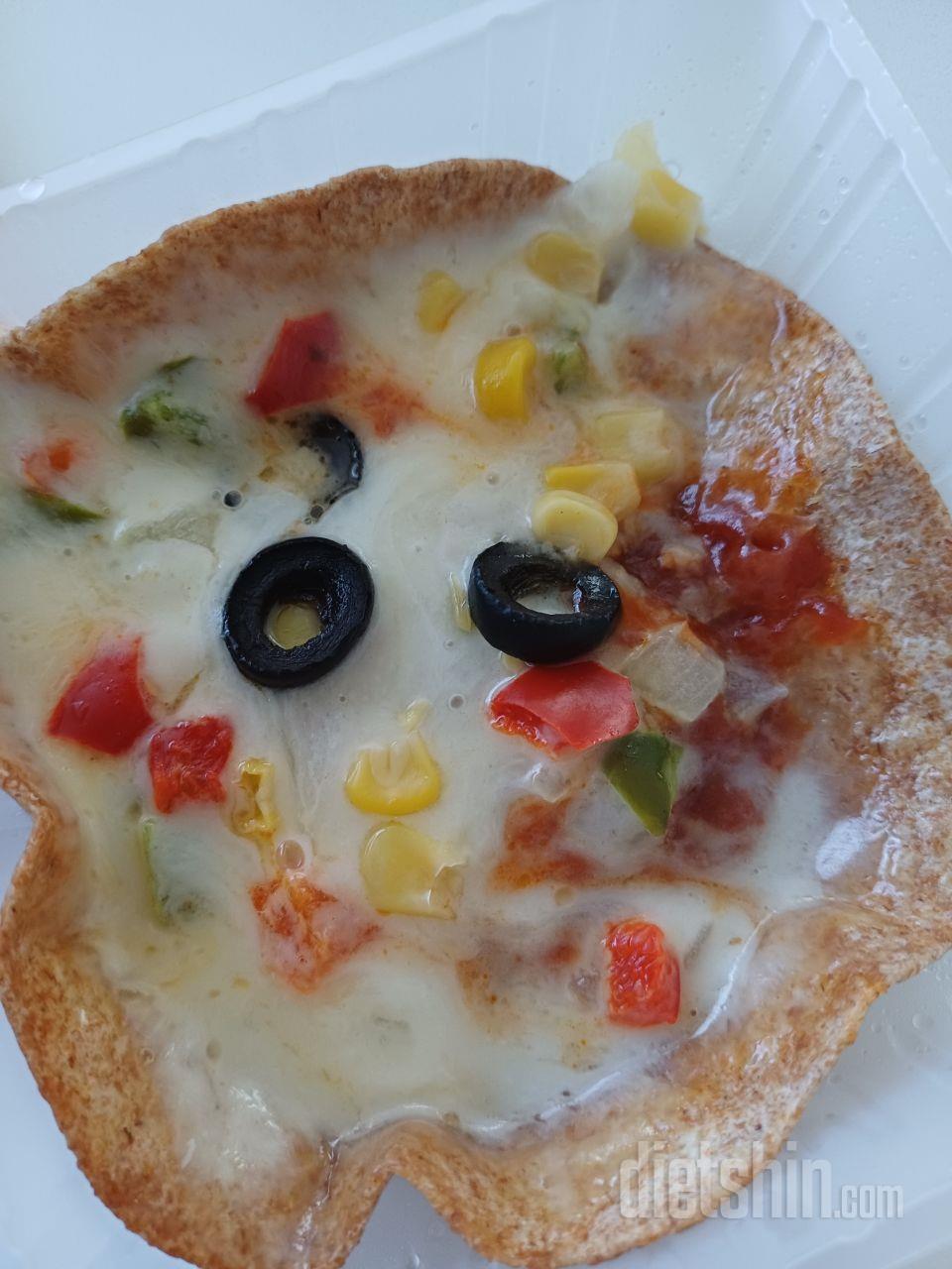 얇고 작지만 맛은 좋아요