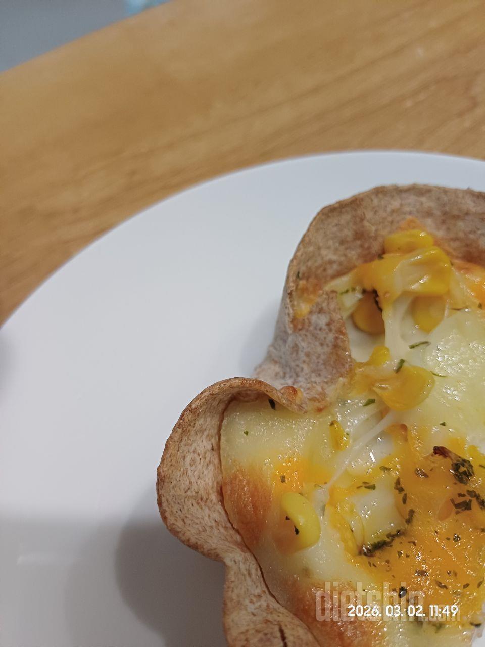 콘치즈가 정말 맛있어요. 고기가 안들