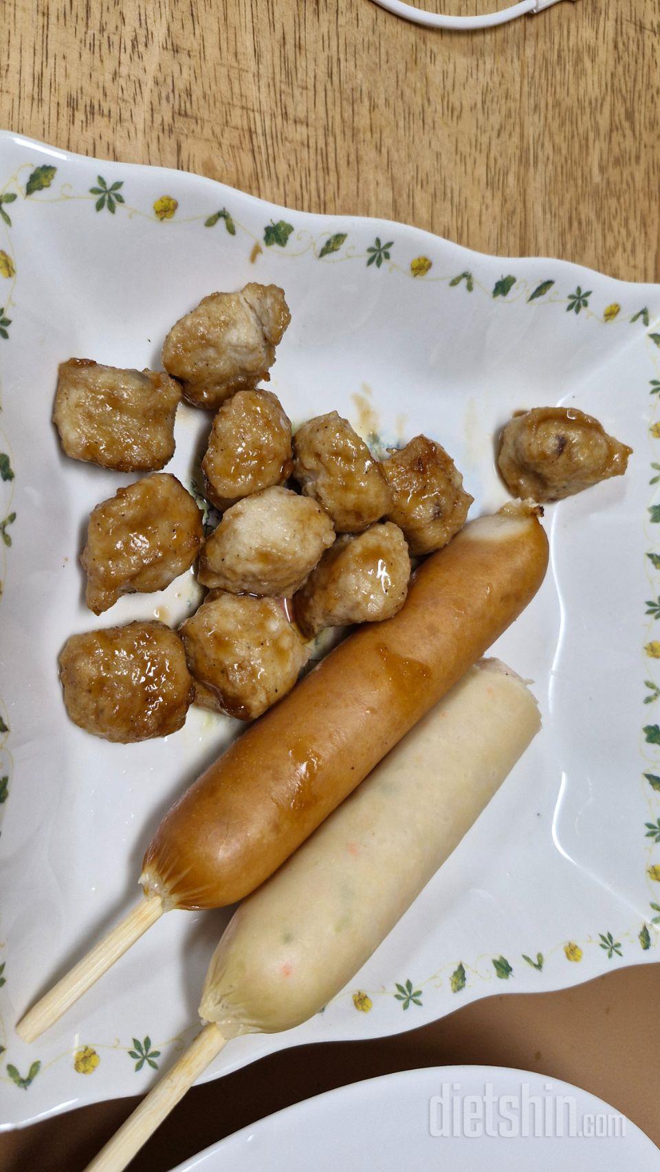 단백하니 맛있습니다.
짜지 않고 적당