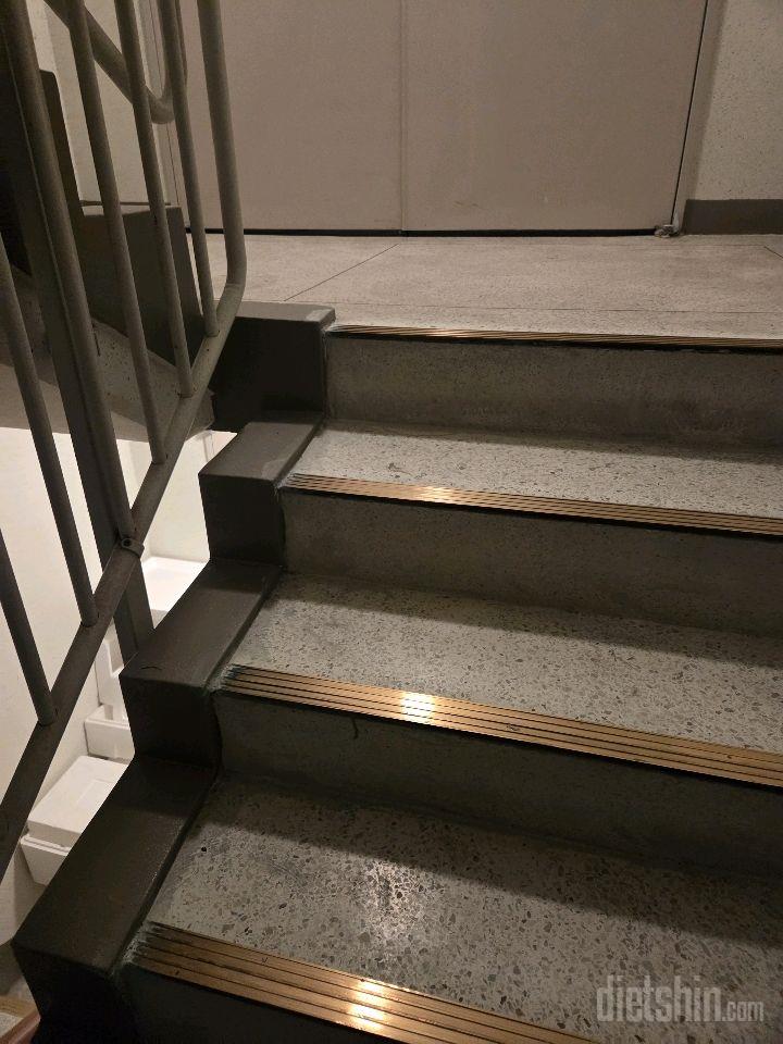 15일 계단 오르기4일차 성공!