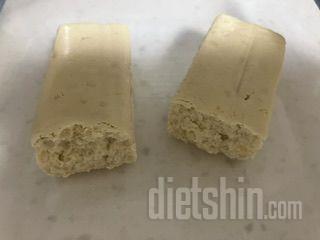 프로틴바를 구매할 때 단백질 함량과