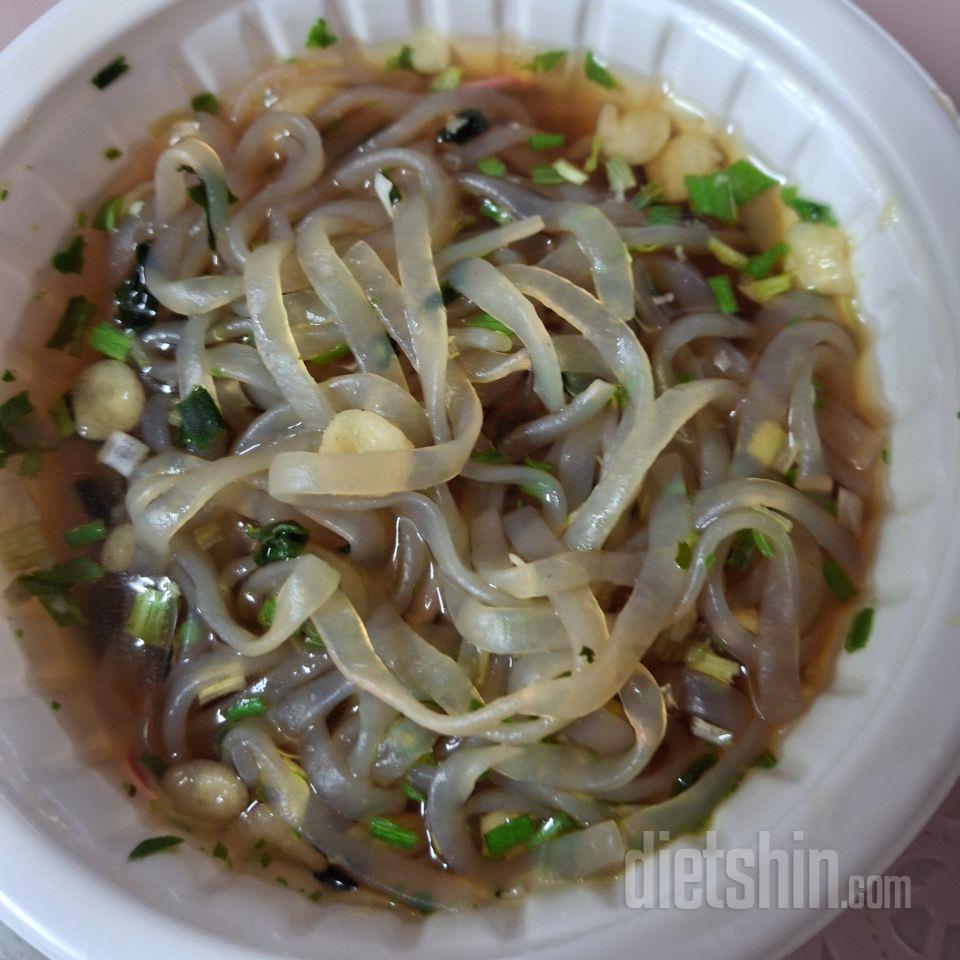 간편하고. 따뜻하게 데워 먹음 맛이