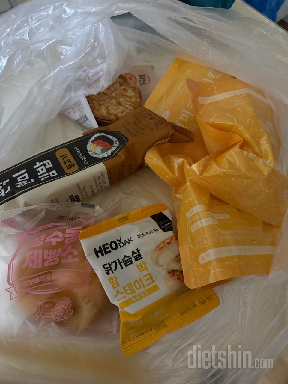 맛있었던 기억이 있어서 시켜봤습니다.